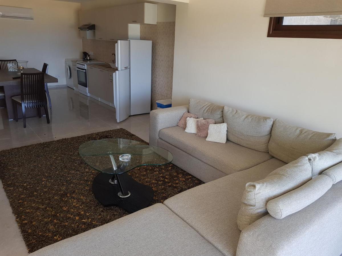 Joanna Sunset Apts Pomos Exterior foto