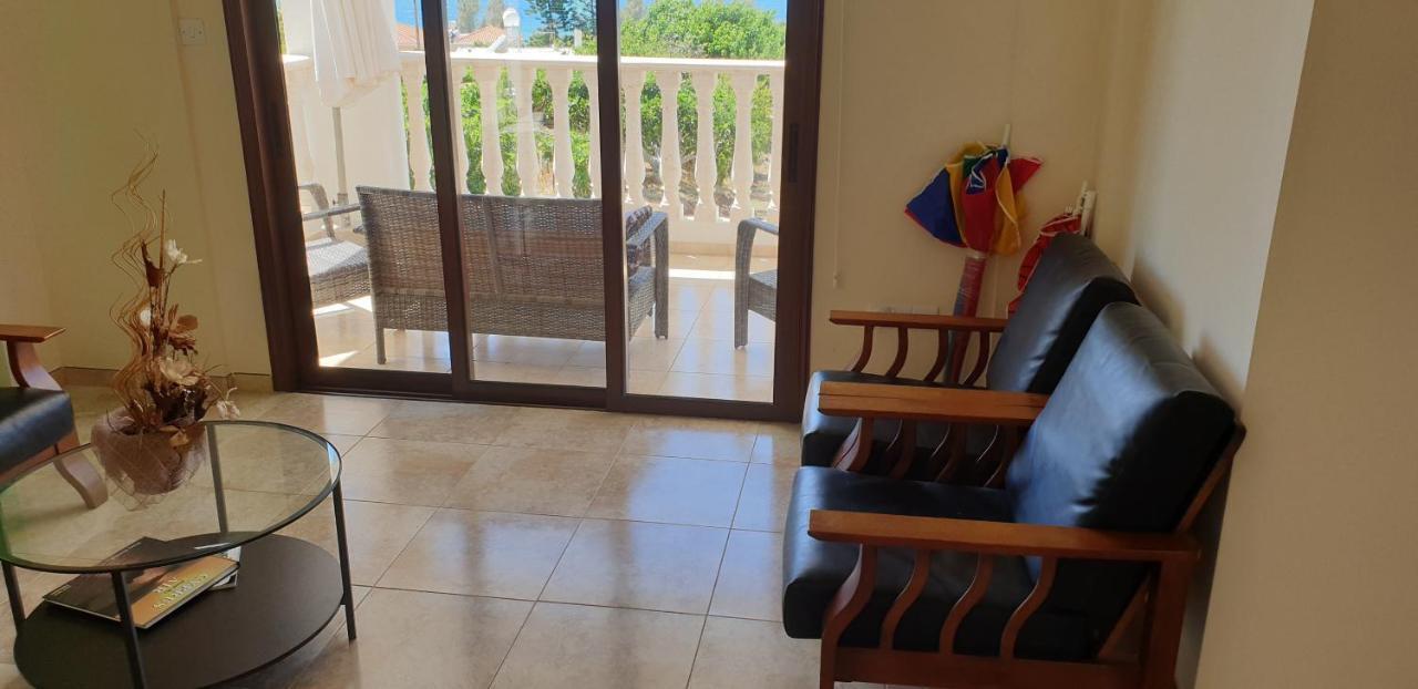 Joanna Sunset Apts Pomos Exterior foto